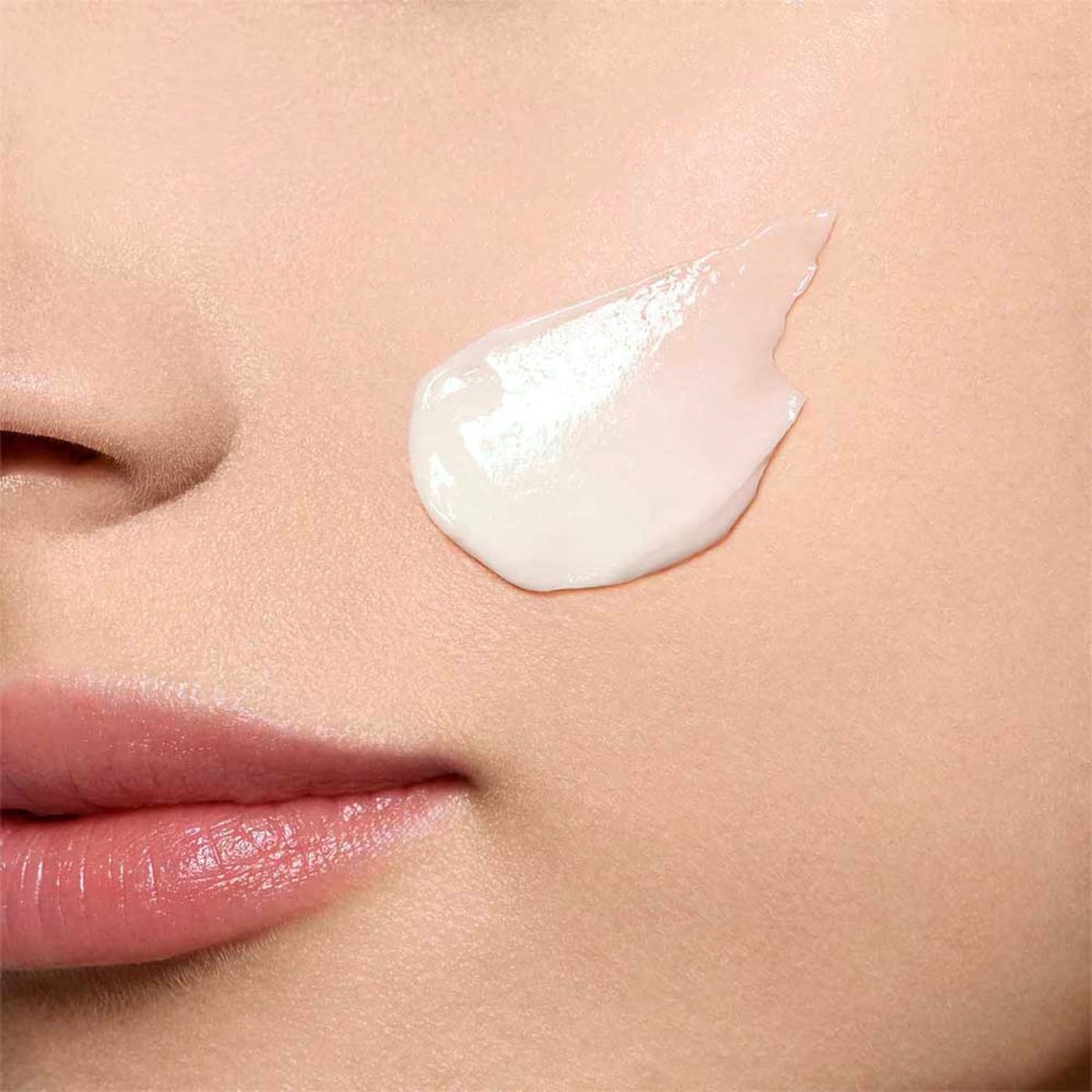 My Clarins RE-BOOST Refreshing Hydrating Cream - Image 4